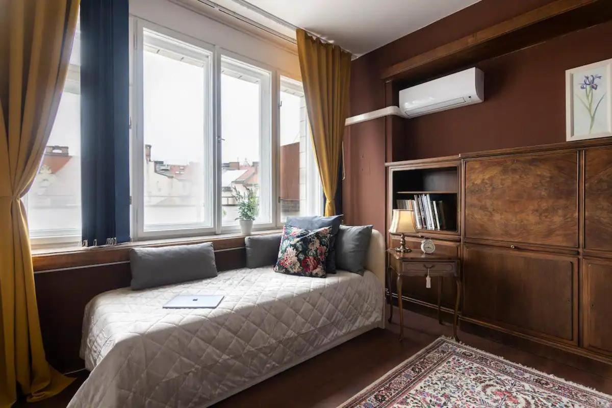 Waterfront River Side Roof Top Apartment - Terrace With City View Prague Exterior photo