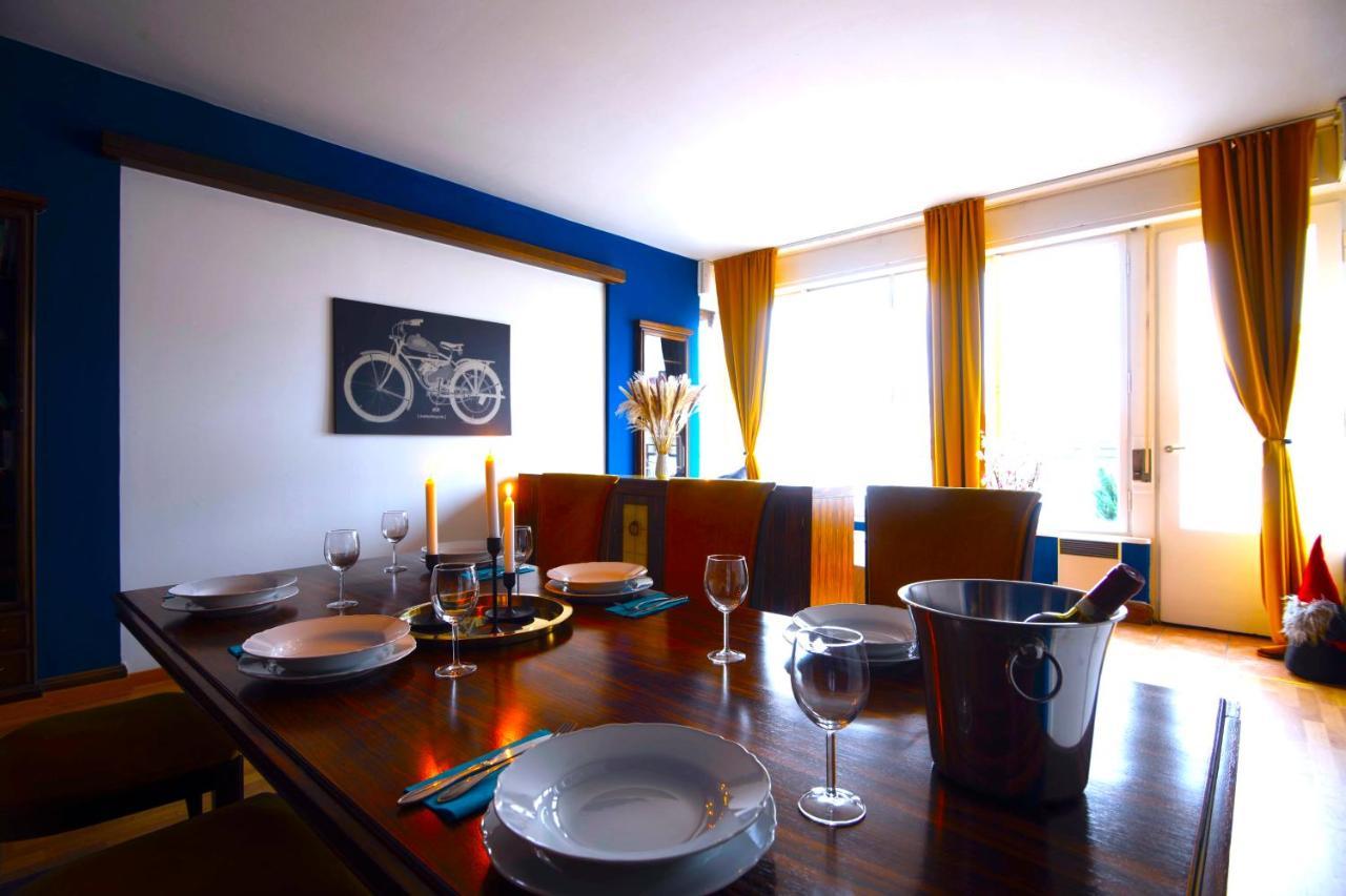 Waterfront River Side Roof Top Apartment - Terrace With City View Prague Exterior photo